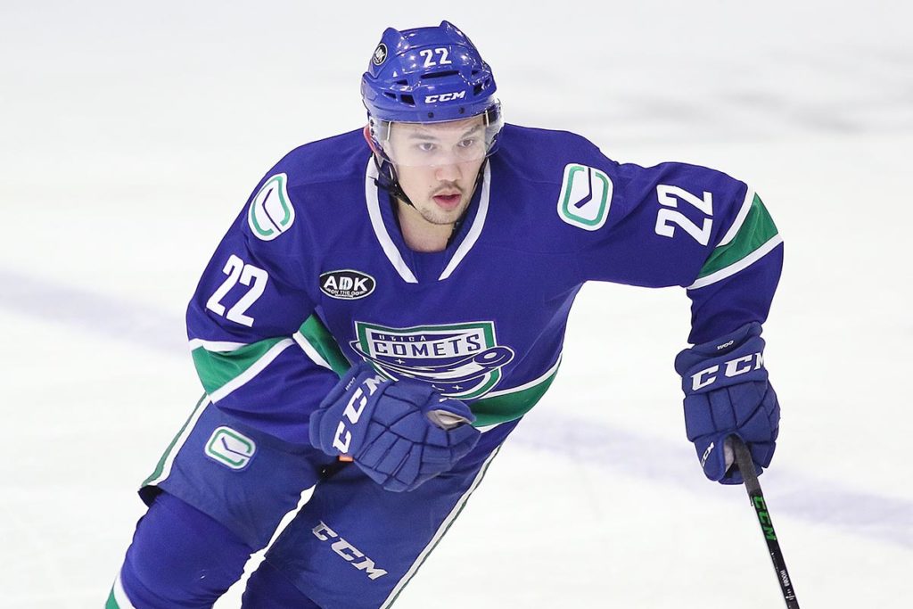 Comets’ Woo enjoying transition to pro game