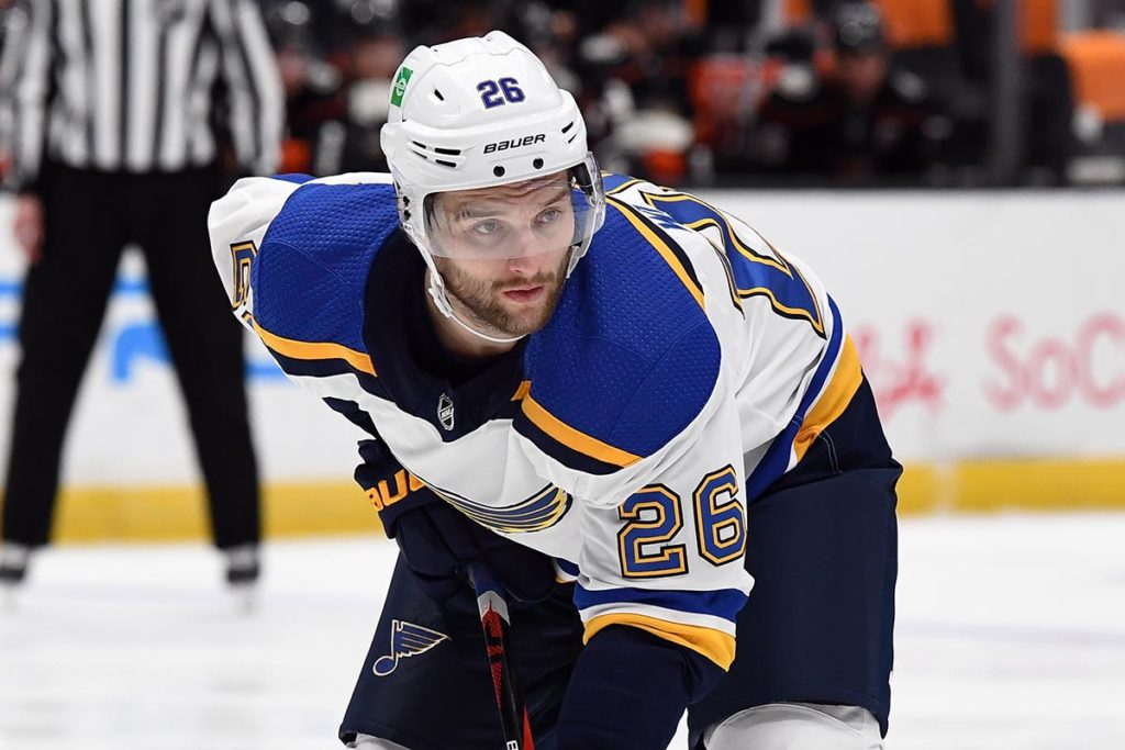 Blues re-sign Walker to two-year contract