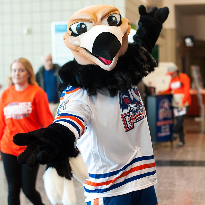 SportsNation -- AHL mascot captures 'Wrestling Night' spirit with
