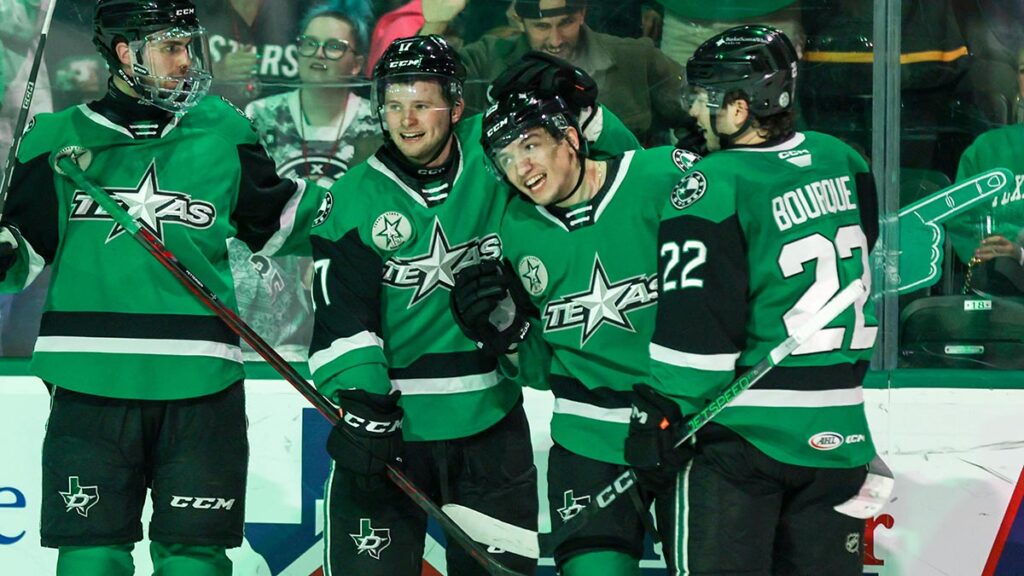 Bourque’s big night leads Stars in Game 1