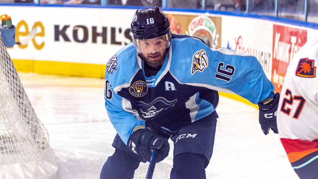 O’Reilly returning to Admirals for 19th pro season