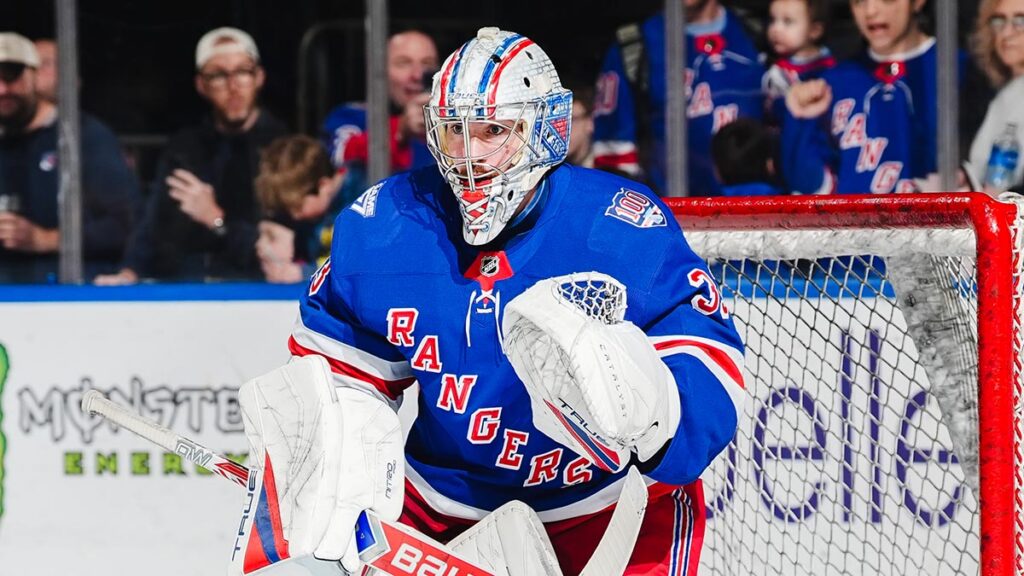 Garand impresses in NHL debut